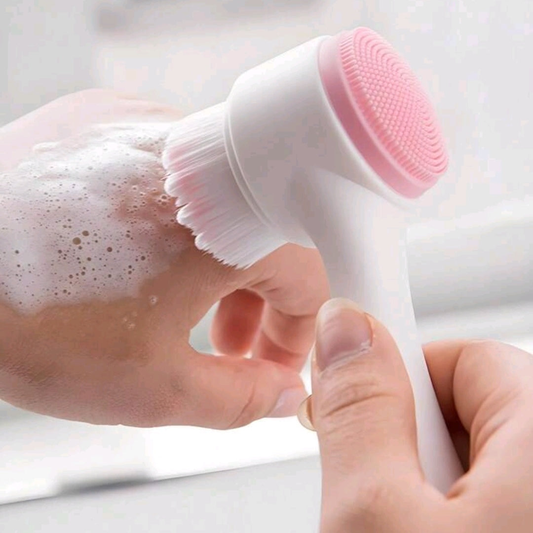 Facial Cleansing Brush