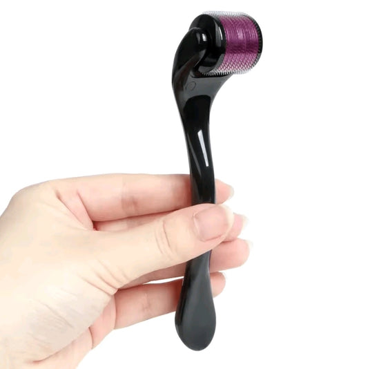 Microneedle Face Roller